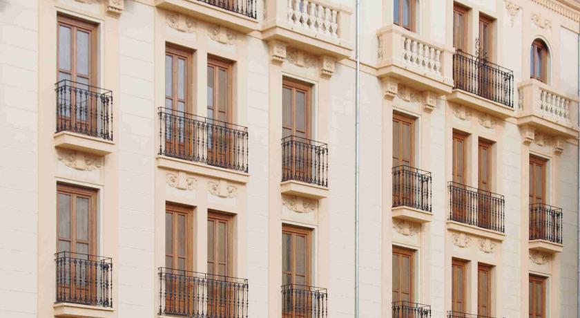 Valencia Apartmans Serranos المظهر الخارجي الصورة